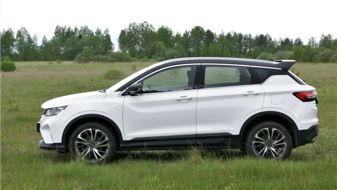 Geely Coolray,,,после Весты ПОЕХАЛИ !!! смотреть онлайн