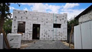 КАК ПОСТРОИТЬ НеДорогой Двухэтажный ДОМ Своими Руками! Нow to build a house!