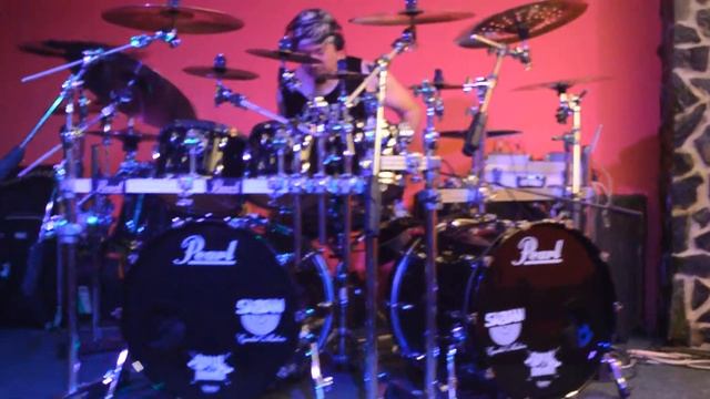 Martin Marthus Škaroupka-Her Ghost In The Fog Live In Humenné-Live Club