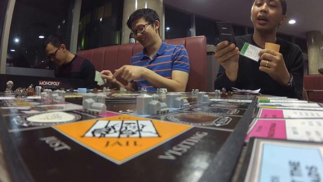 Game of Thrones Monopoly (2) смотреть онлайн