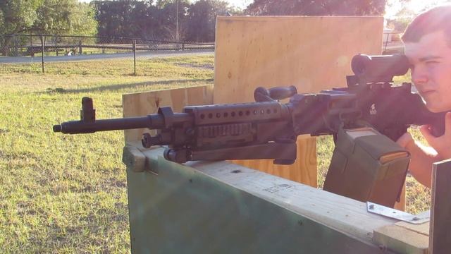 Lancer Tactical M240 B Airsoft Gun Shooting and Range Test смотреть онлайн