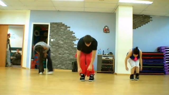 BeStreet | Hold It Against Me Dance смотреть онлайн