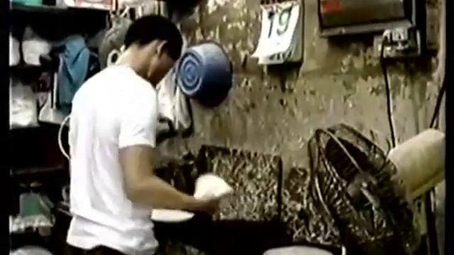 Kowloon Walled City Documentary (Part 1/4)