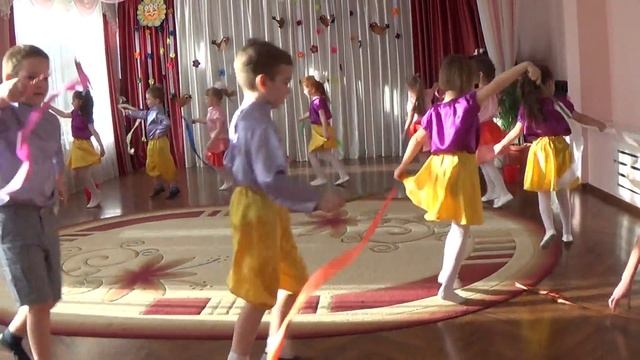 Детский танец "Краски" смотреть онлайн