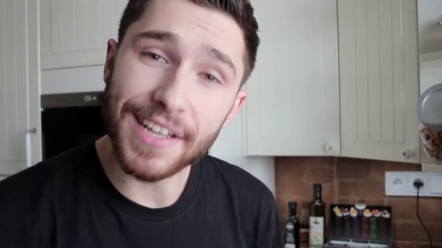 How To Make Delicious Frappé Out of An Instant Coffee смотреть онлайн