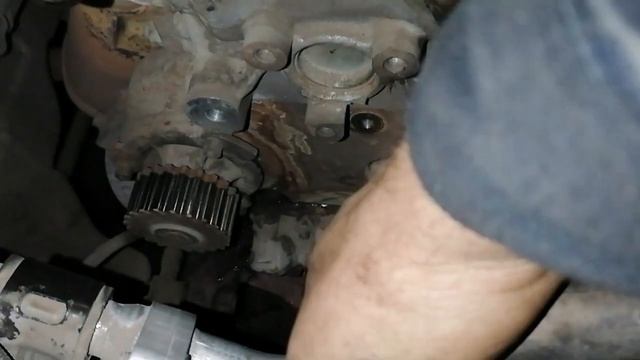 Лада Гранта 1.6л 16 кл замена водяной помпы, проверка ремня Г. Р. М. смотреть онлайн