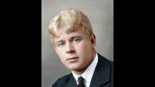 Гляну в поле, гляну в небо — Сергей Есенин смотреть онлайн