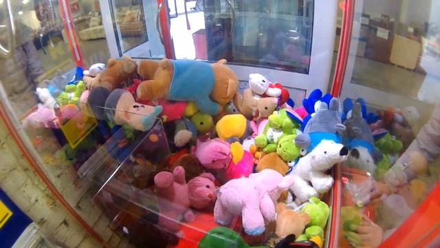 АВТОМАТ ИГРУШЕК ХВАТАЙКА!!! смотреть онлайн