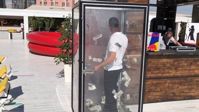 Денежная кабина смотреть онлайн
