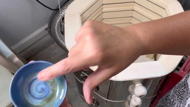 Kiln opening with pink pumpkins and lots more!💞#kilnunloading #kilnopening смотреть онлайн