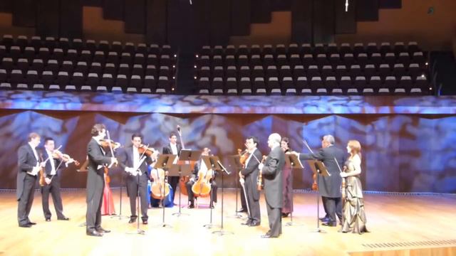 Vivaldi Concerto for 4 violins in D Major L'Estro Armonico RV 549