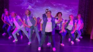 ТАНЕЦ РОДИТЕЛЕЙ НА ВЫПУСКНОМ 2023