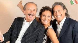 Рикки и повери: Мама Мария