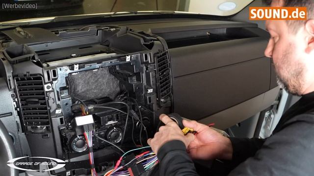 Alpine ILX-F115D Autoradio Einbau Im Mercedes Sprinter W906 - CarPlay Wireless - By Garage Of Sound