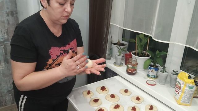 Нашла решение.Пончики с повидлом. смотреть онлайн