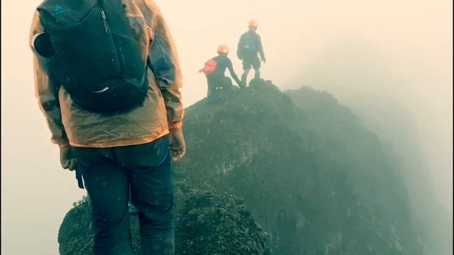 DEADLIEST ROAD (THUNDER BLAST) MT. RAUNG EAST JAVA INDONESIA (TEASER) !!! смотреть онлайн