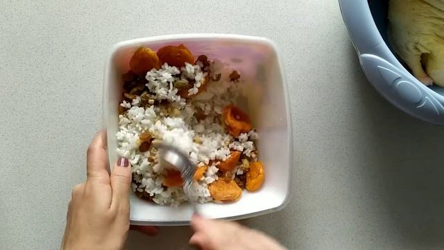 Утка в духовке на Новый год, фаршированная рисом и сухофруктами / Рецепт на Новый Год / Roast Duck смотреть онлайн