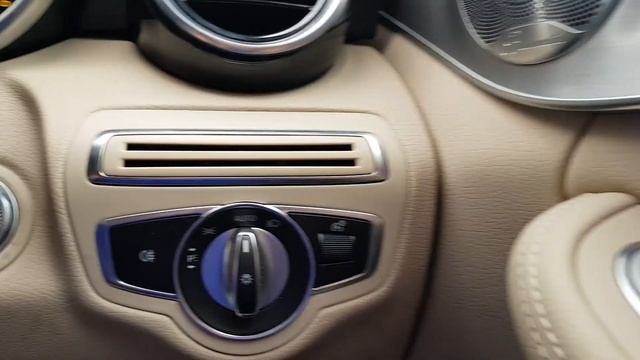 Mercedes C Class C 220 191 KT19WWV смотреть онлайн