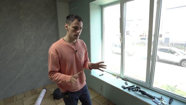 Монтаж подоконника с обогревом из керамогранита. (Ремонт квартир Тюмень) смотреть онлайн
