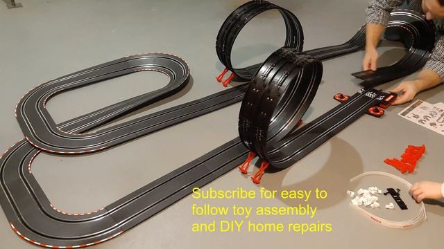 How to Assemble the Carrera Go Electric Slot Car Race Track (DTM Master Class / Power Run) смотреть онлайн