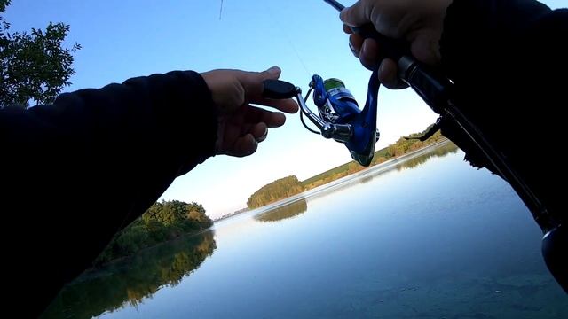 ЛОВЛЯ СУДАКА НА СПИННИНГ ЧУПА-ЧУПС РУЛИТ смотреть онлайн