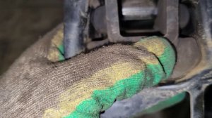 Лада Веста заменил опору кпп и свечи