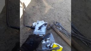 Устраняем стук тормозного суппорта и колодок на solaris 2015 года