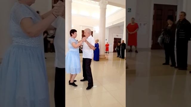 танцы кому заа.! Саранск ДК. Строители. месячник пожилых людей. 10 октября 2023 год. смотреть онлайн