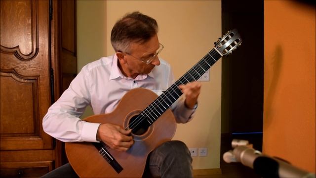 Alain Bauer plays La Primavera Milonga by Victor Velazquez смотреть онлайн