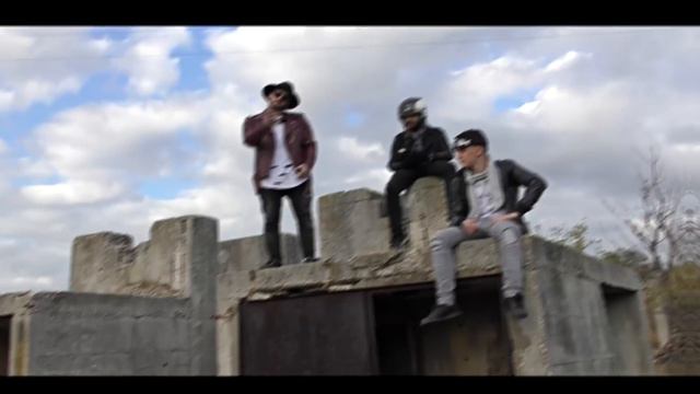 AmeNéeZik feat. Falcom & Ken'o - FAK3 смотреть онлайн