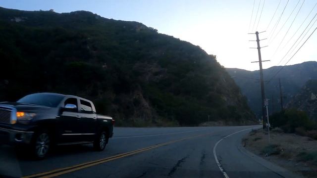 пляжи Малибу,  Малибу каньон до 101 фривея.  Malibu Beach And Malibu Kanyon