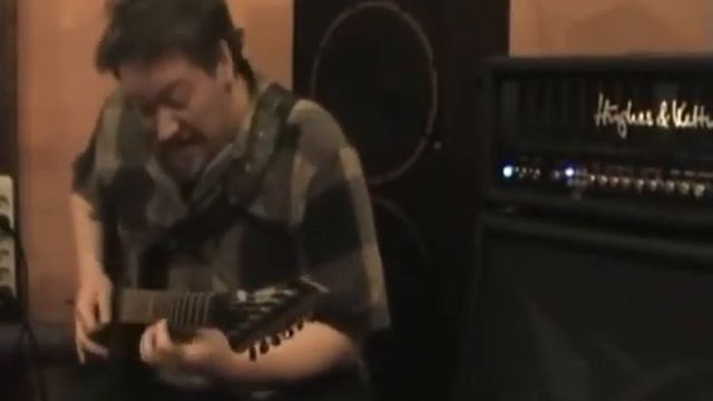 Ламповая голова, но это DOOM. смотреть онлайн