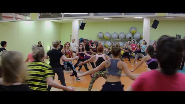 ASTRON | ZUMBA смотреть онлайн