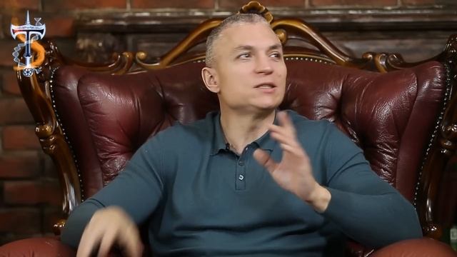 Соотношение мужчин и женщин у Сияющих смотреть онлайн