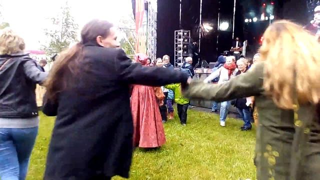Хороводы и пляски под "драчливые частушки" смотреть онлайн