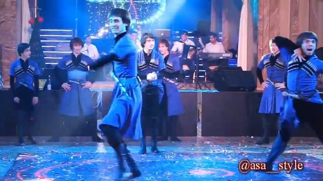 Мощное выступление полным составом / Asa Style / лезгинка в Пятигорске смотреть онлайн