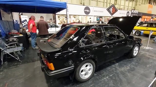 1983 Ford Escort XR3 Interior and Exterior Video View смотреть онлайн