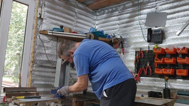 Работаю на заводе (Москва на собственном опыте) смотреть онлайн