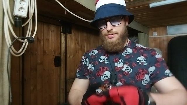 Обозреваю классические складные ножи Cold Steel. Сокрушаюсь из-за ножа Lone Star Hunter. смотреть онлайн