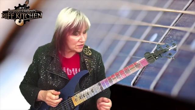 #21 Serving up from the Riff Kitchen yet another handy_assed E Blues Turnaround смотреть онлайн