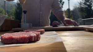 Готовим ВКУСНЕЙШИЙ домашний БУРГЕР на МАНГАЛЕ | ВКУСНЫЙ гамбургер для детей и взрослых| Здоровая ед