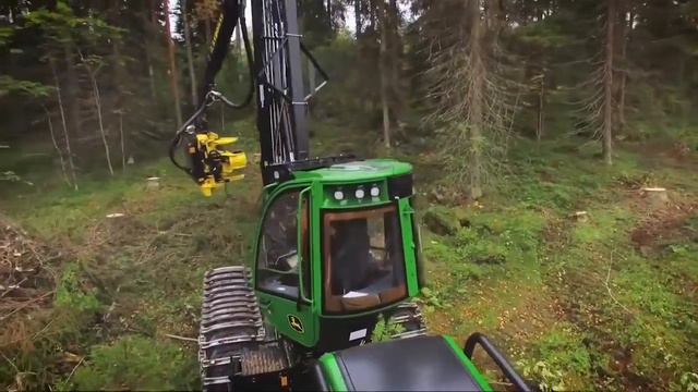 Харвестер John Deere 1470G с манипулятором CH9 смотреть онлайн