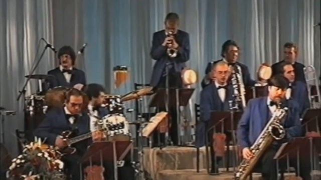 Оркестр Виктора Деринга - Ted Jons 