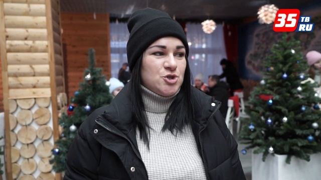 Устюжане проводили Поезд Деда Мороза в путешествие по городам России смотреть онлайн