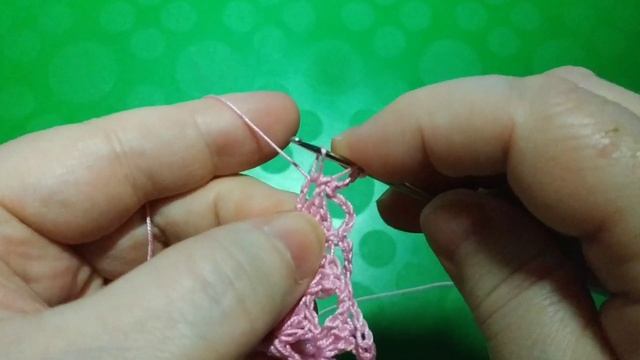 Как связать косынку крючком на девочку 2-3 лет.Схема.Обвязка. смотреть онлайн