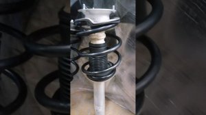 Установка  передних стоек м тех бмв е39.