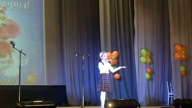 Иванова Дарья. Стихотворение "Смешные человечки" смотреть онлайн