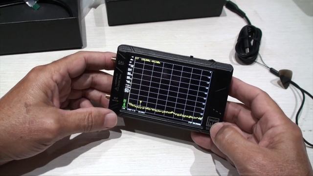 TinySA Ultra - #01 Unboxing E Primeiras Impressões