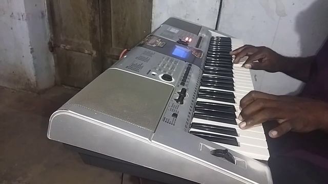 ஆலடிபட்டி Keyboard J in ஏதேனில் ஆதிமனம்..... смотреть онлайн