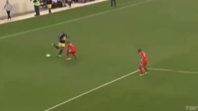 Top 5 Henry No-Look Passes смотреть онлайн